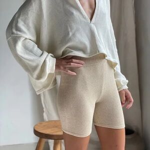 Avy and Co Aire Shorts in Sand